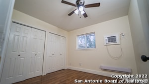 Building Photo - 130 E Norwood Ct