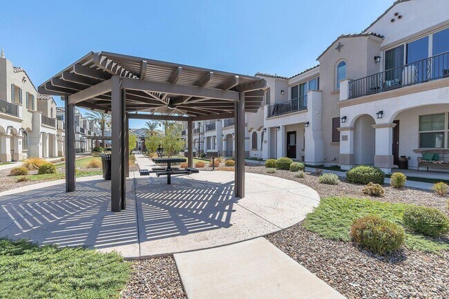 Building Photo - Fincher Fields Gilbert