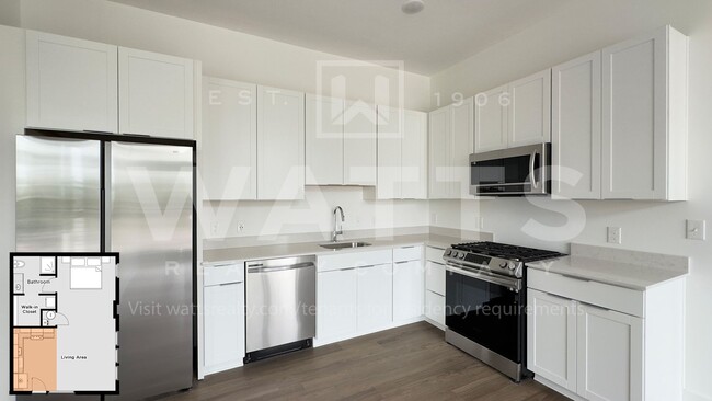 Building Photo - New Studio Apartment in Parkside District