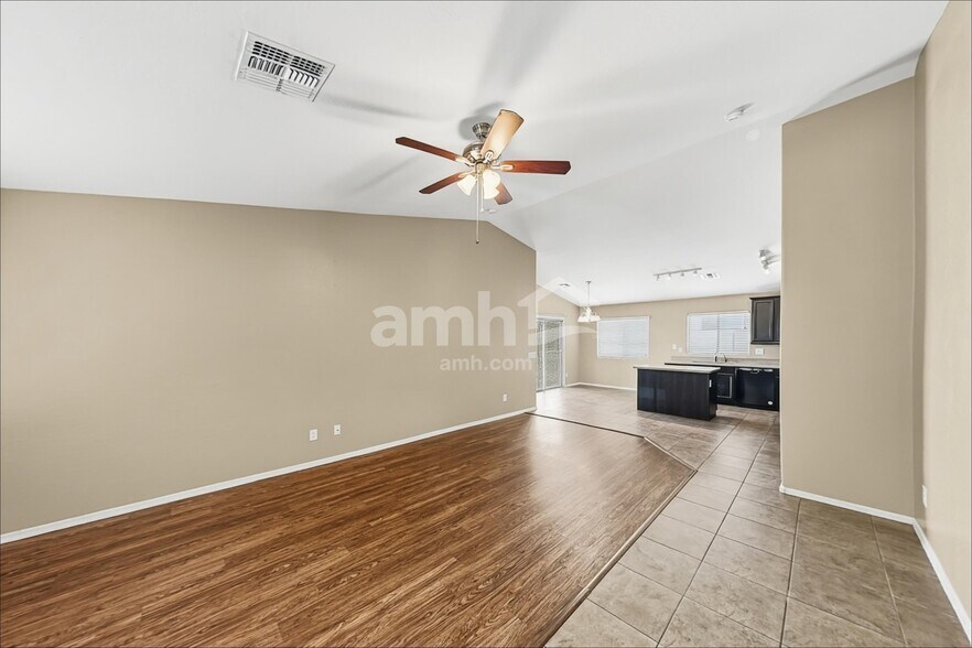 Building Photo - 2324 S 238th Ln