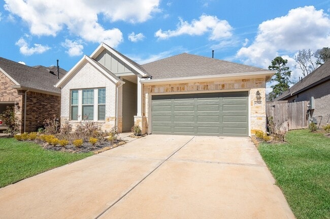 Building Photo - 42514 Summer Crst Rd