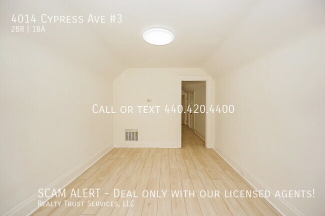 Building Photo - 4014 Cypress Ave