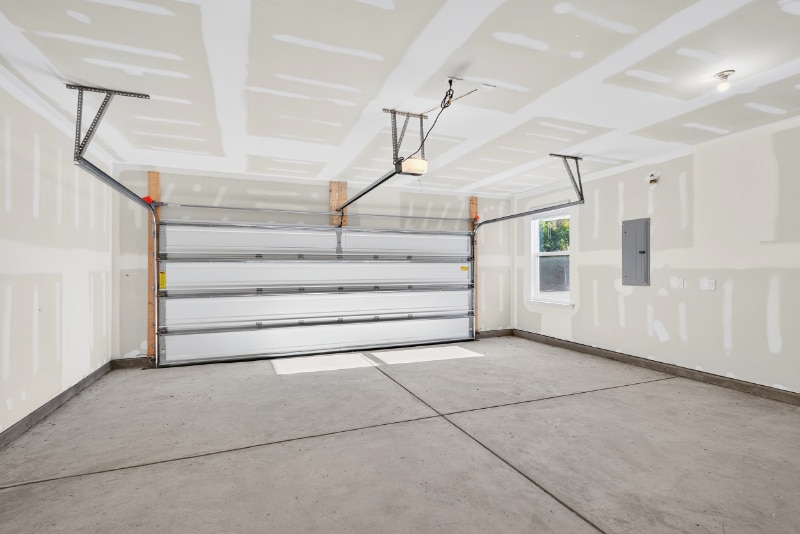 Building Photo - 331 Chesapeake Cmns St