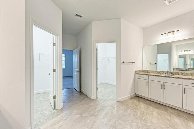 Building Photo - 16464 Whale Grey Pl