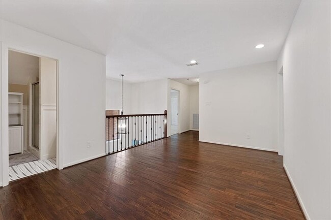 Building Photo - 41 Sweetleaf Ct