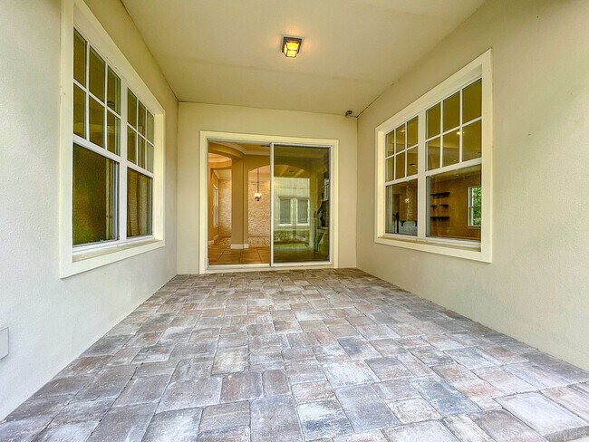 Building Photo - 9421 Dugard Ct
