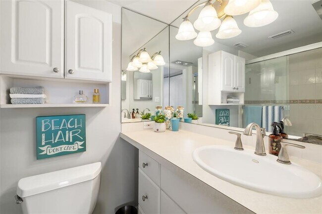 Building Photo - 1770 Benjamin Franklin Dr