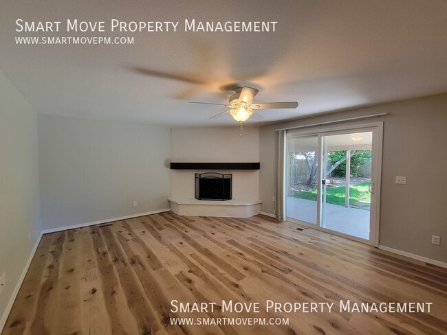 Building Photo - 9990 Skycrest-