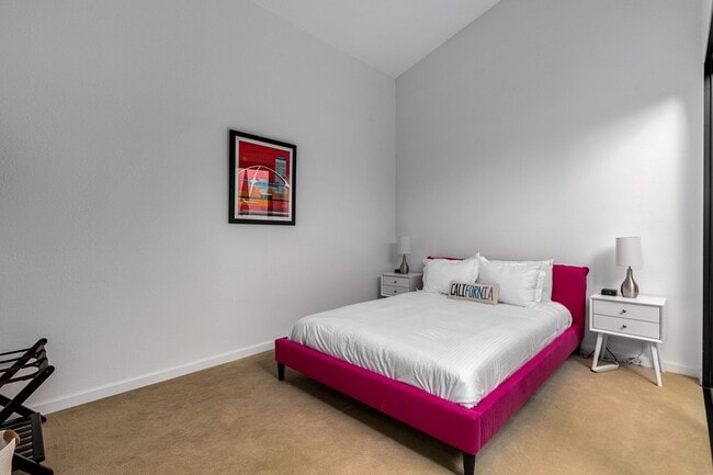 Building Photo - Stylish Palm Springs Retreat with Pool (Monthly Only - No Long Term)