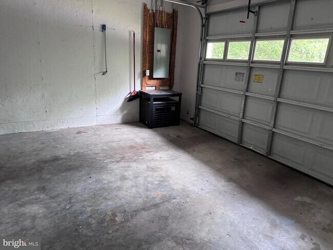 Building Photo - 23047 Gunston Dr