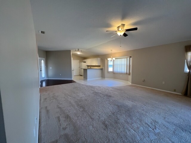 Building Photo - 645 W Sunbird Path
