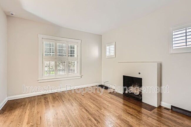 Building Photo - 525 Gilpin St