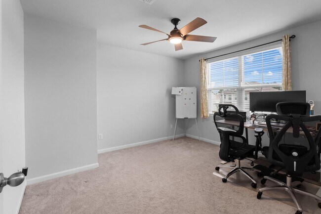 Building Photo - 703 Pointe Andrews Drive