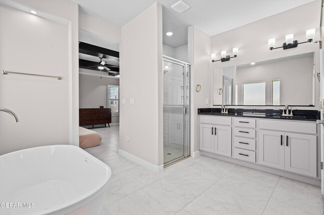 Building Photo - 2332 Mike Price Dr