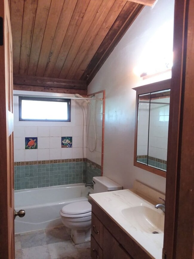 Building Photo - 64-864 Mamalahoa Highway, Puukapu