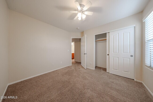 Building Photo - 9043 W Fullam St