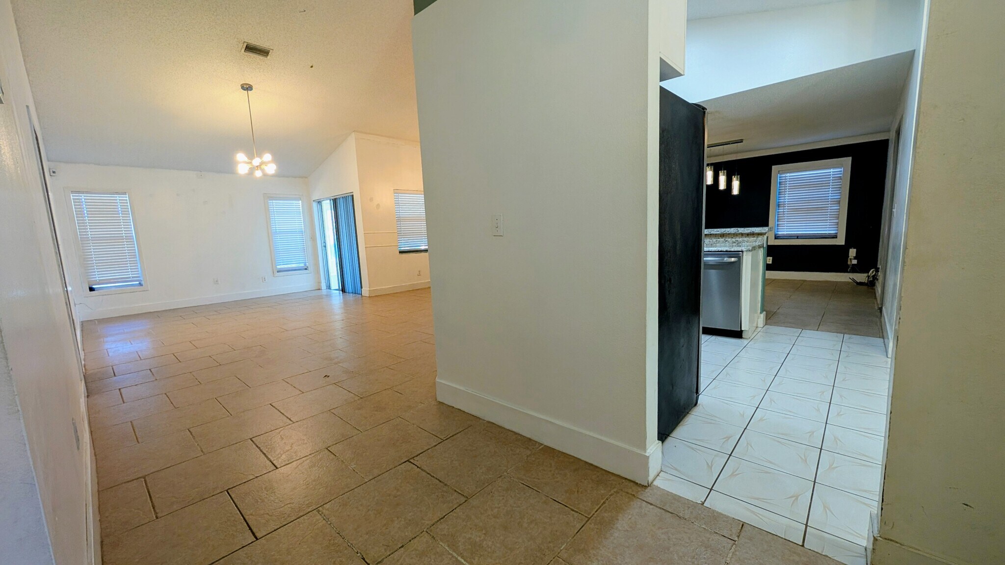 Building Photo - 12020 Fruitwood Dr