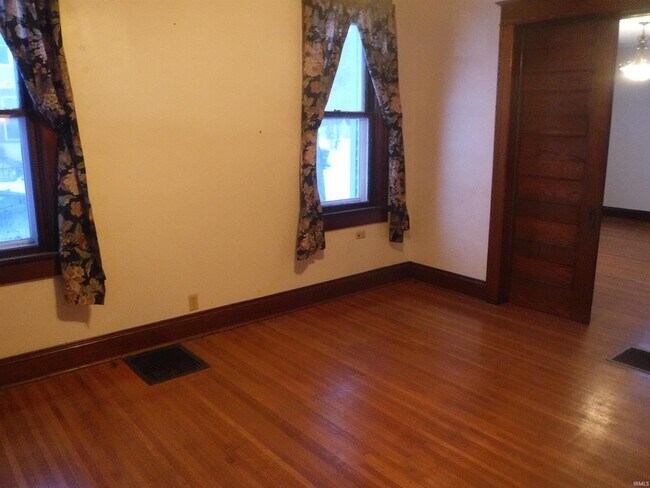 Building Photo - 636 Huffman St