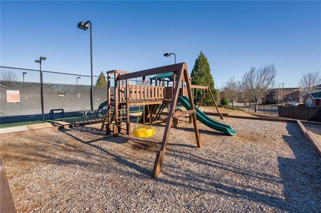 Building Photo - 4148 Baverton Dr