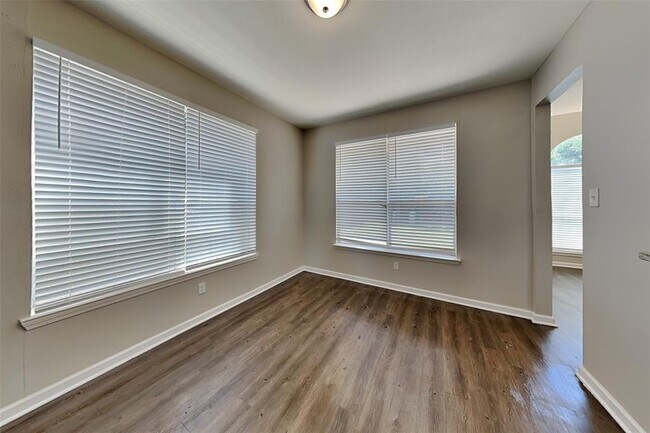 Building Photo - 14023 Cypress Falls Dr