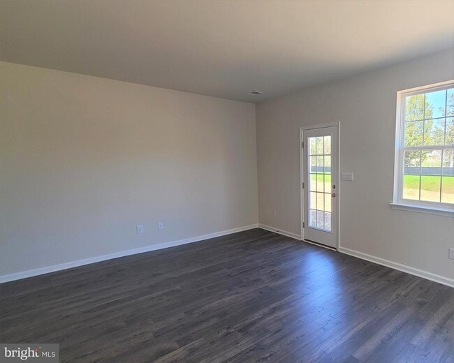 Building Photo - 874 Peaceful Ln