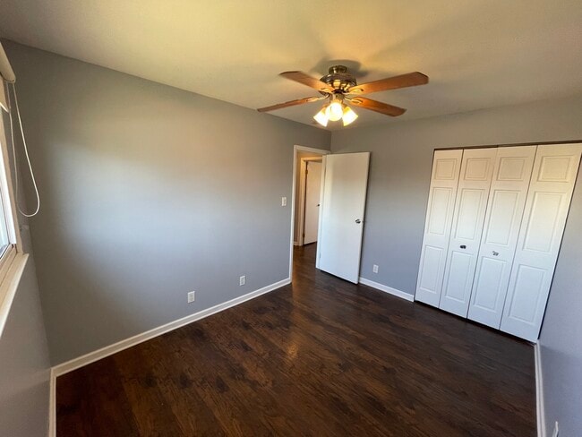 Building Photo - 144 Monterey Dr