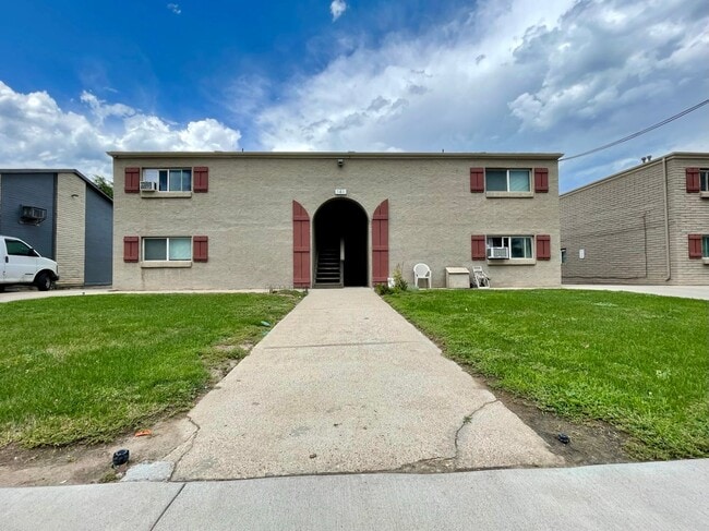 Building Photo - 2 Bed, 1 Bath Apartment In Firestone