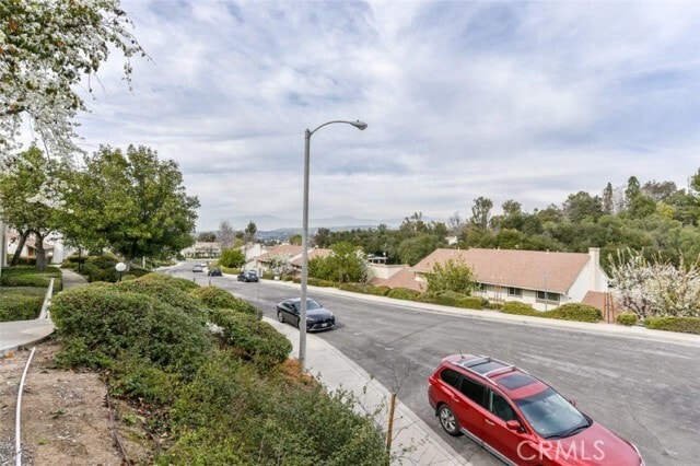 Building Photo - 2057 Dacian Dr S