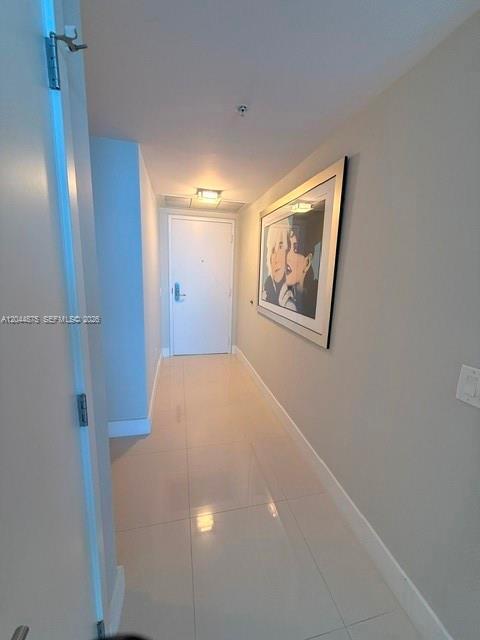 Building Photo - 6899 Collins Ave