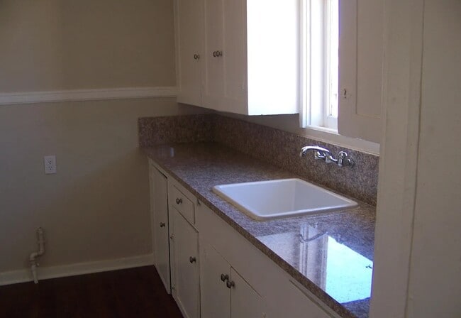 Building Photo - 3805 N 9th Pl