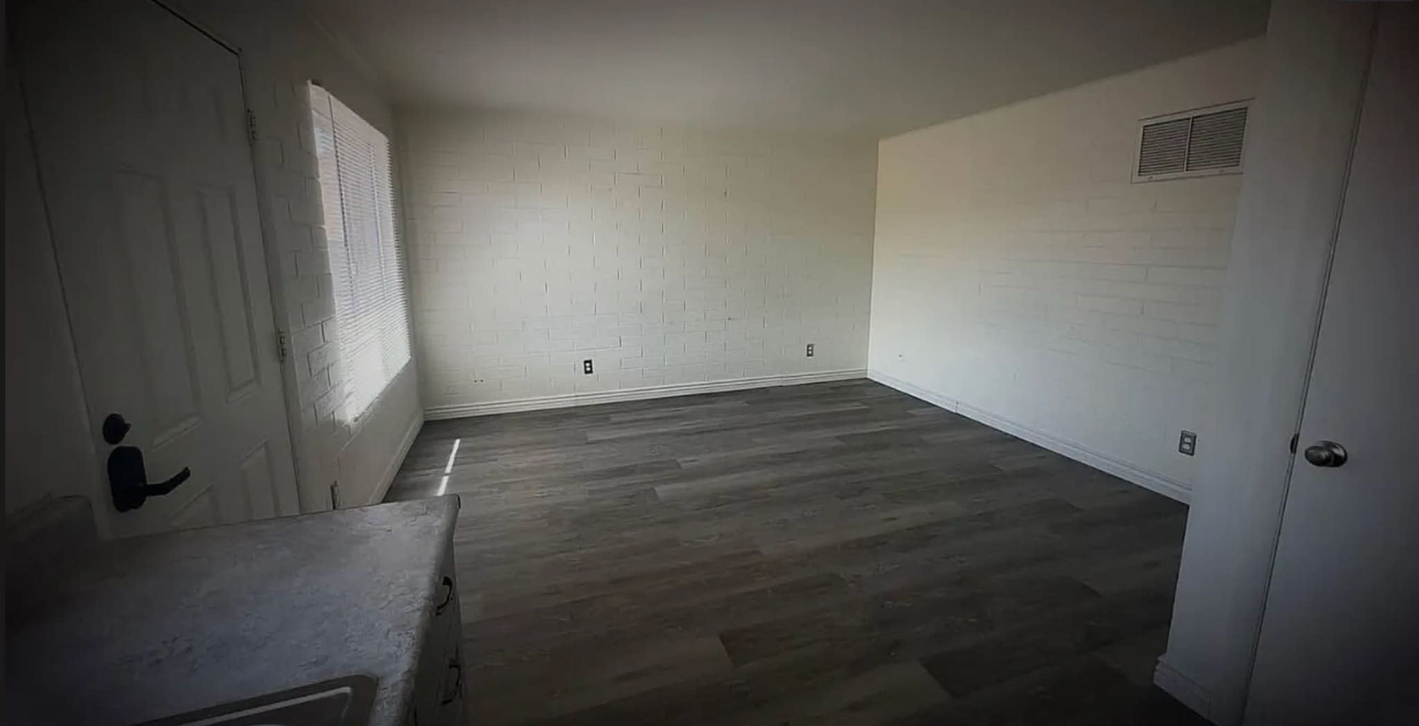 Building Photo - 3181 Kearsage Dr