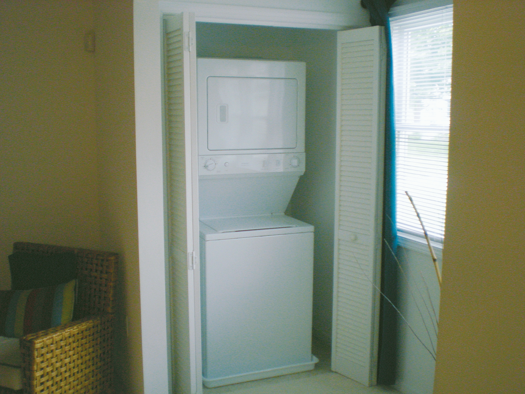 Washer and Dryer - Point Beach Apartments