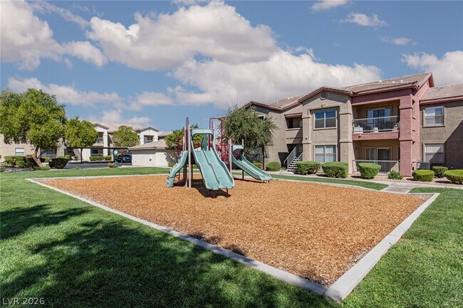 Building Photo - 8000 W Badura Ave