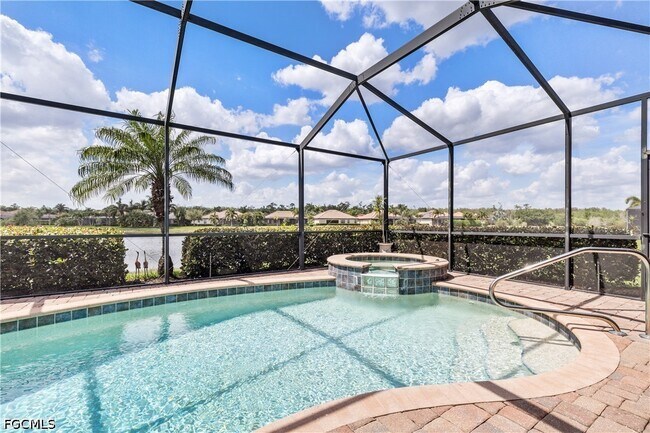 Building Photo - 10960 Cherry Laurel Dr
