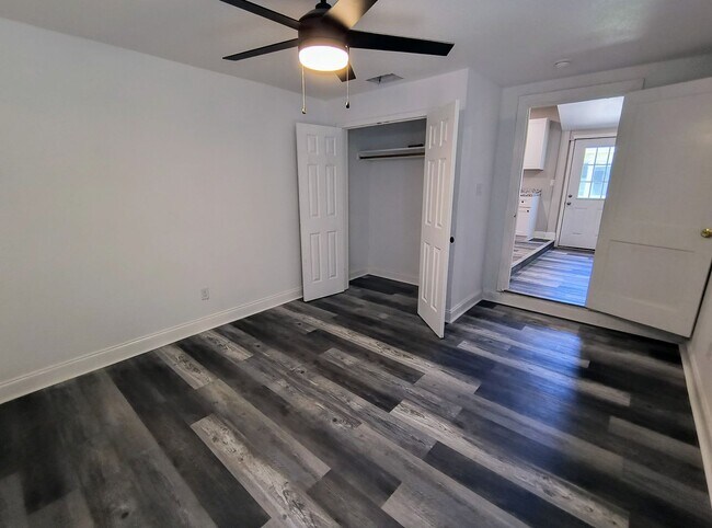 Building Photo - Fully Renovated 3-Bedroom Rental – New Appliances, Huge Yard, Garage, & Individual Room A/C!