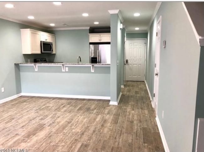 Building Photo - 1733 S 41st St