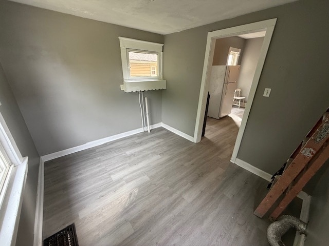 Building Photo - 404 Wooster Rd N