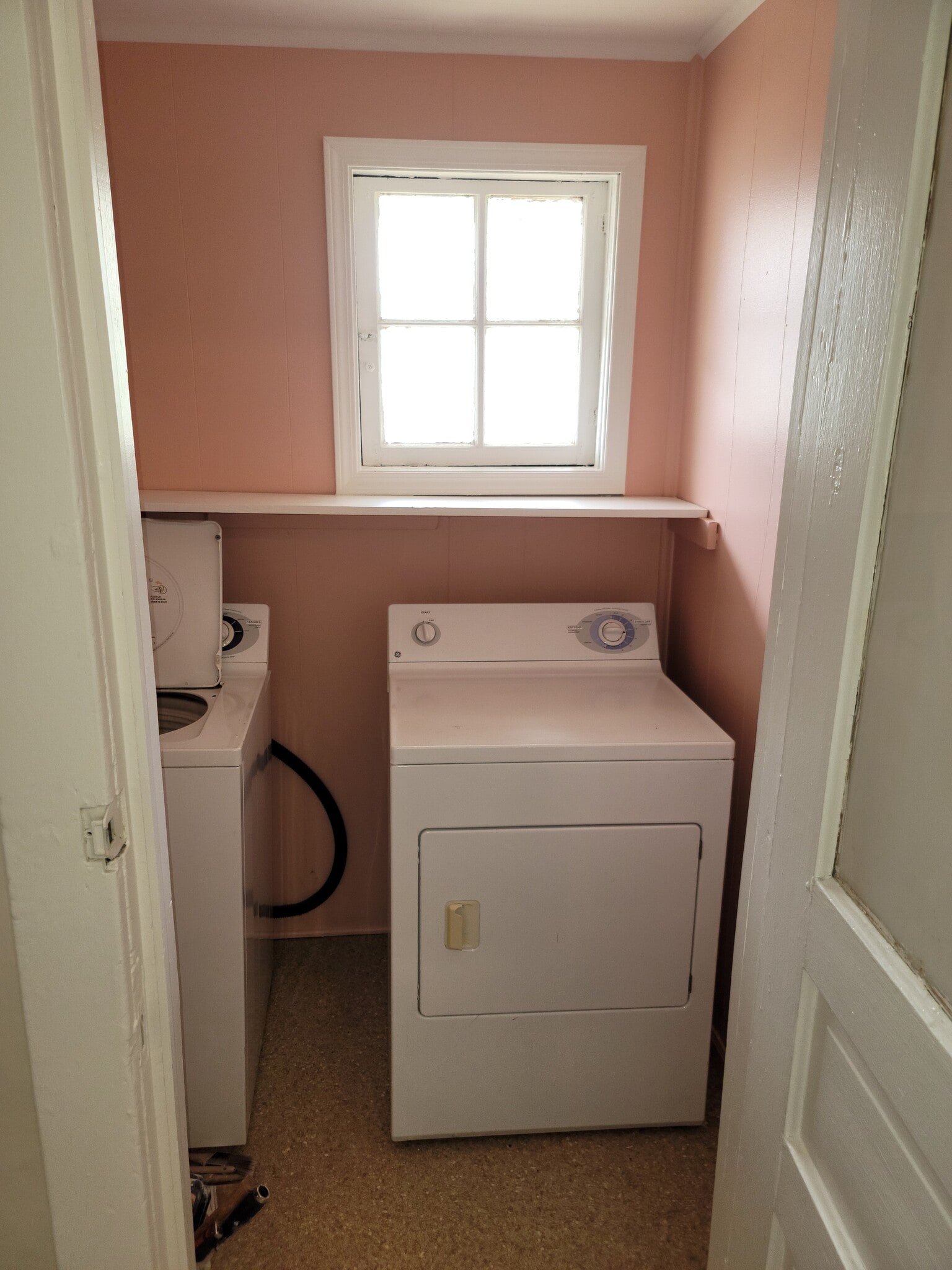 Building Photo - 410 Ramsdell St