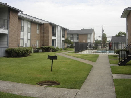 Building Photo - Britany Village