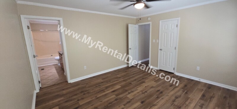 Building Photo - 11 Wayside Rd