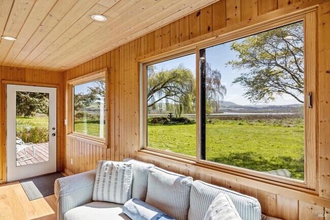 Building Photo - 12732 Sir Francis Drake Blvd