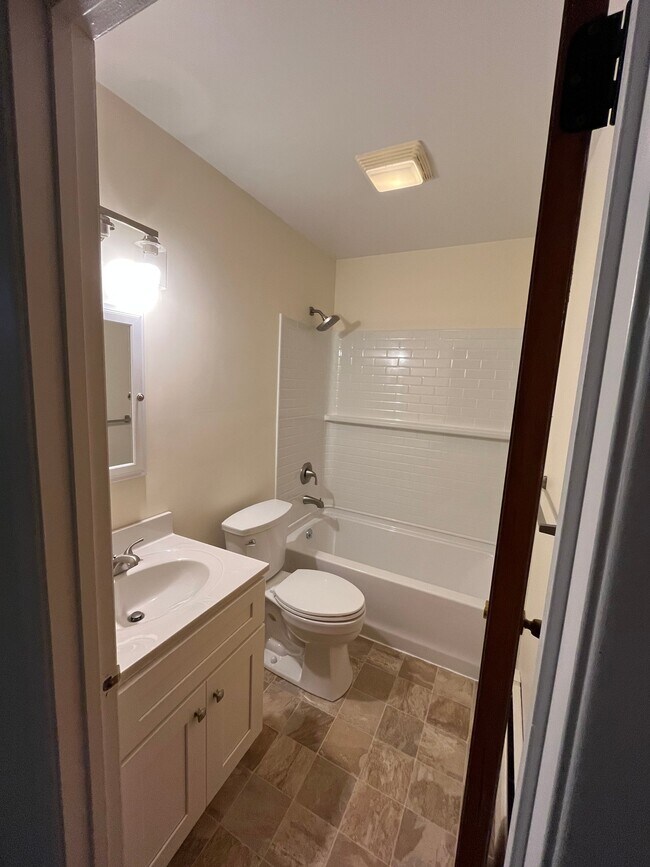 Building Photo - 7262 Patane Dr