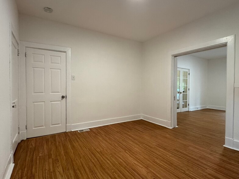 Building Photo - 21 Howard St