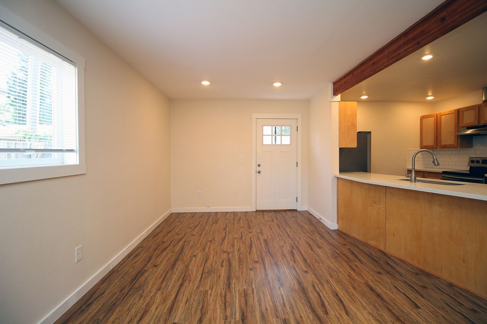 Building Photo - 6214 SE 51st Ave