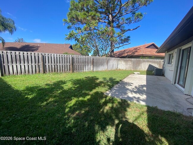 Building Photo - 624 Casa Grande Dr