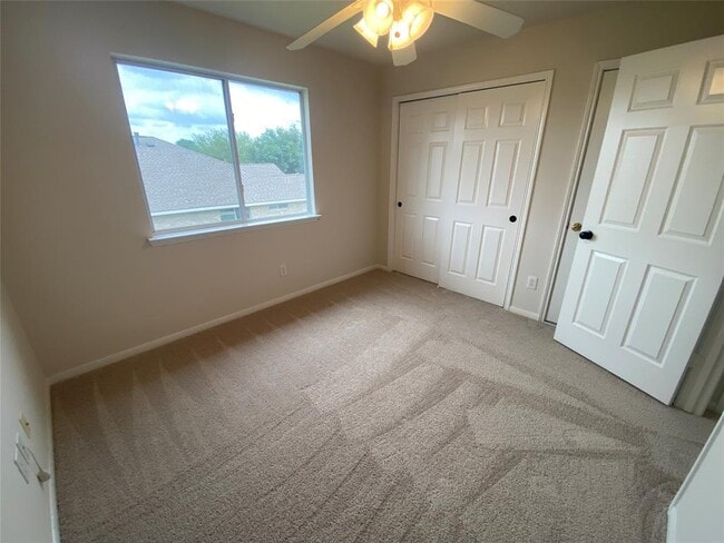 Building Photo - 5638 Sequin Dr