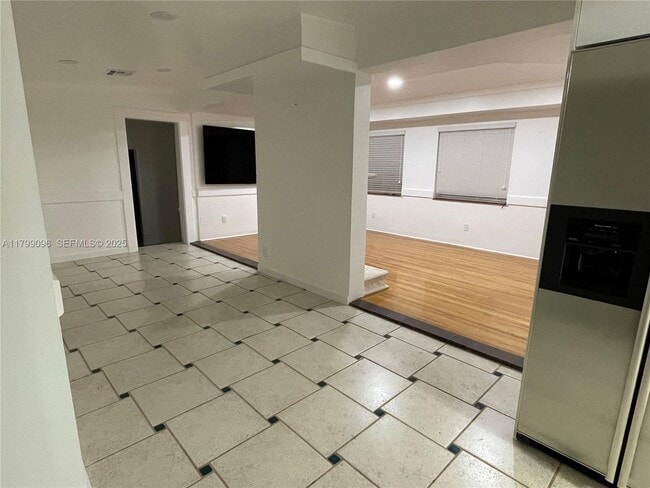 Building Photo - 63 NW 51st Ave