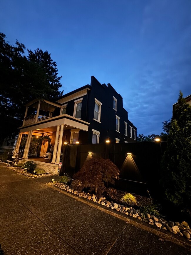 Building Photo - 0 UNDISCLOSED ADDRESS