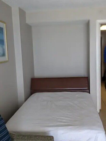 Building Photo - 1501 S Ocean Blvd