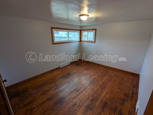 Building Photo - Updated 3-Bedroom Home with Heated Breezew...